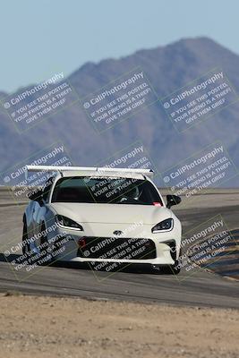 media/Oct-24-2025-Doghouse Garage (Fri) [[783d2ff07a]]/3-Intermediate/Session 3 (Turn 12)/